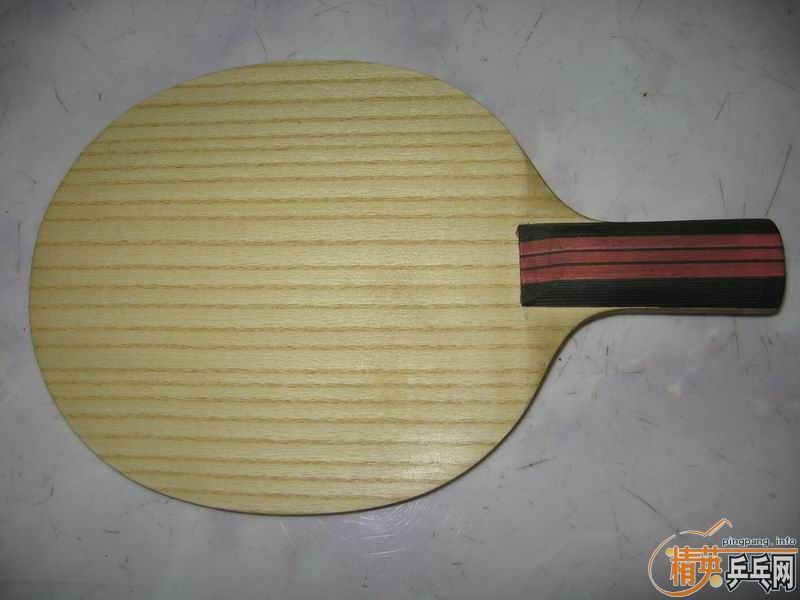 ���˰����560����,С����550��������Ӻ��׽�