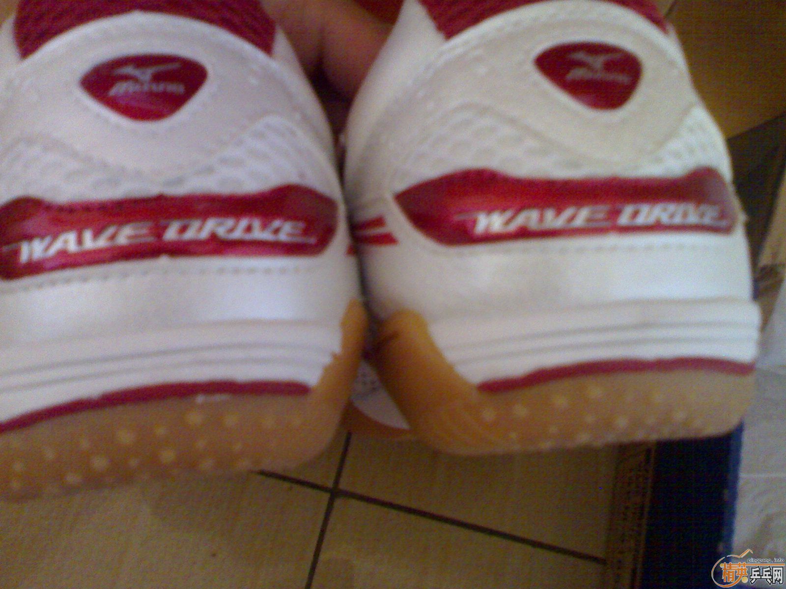 �Գ�����Ʒ����ŨWAVE DRIVE 4ƹ����Ь��800Ԫ����EMS