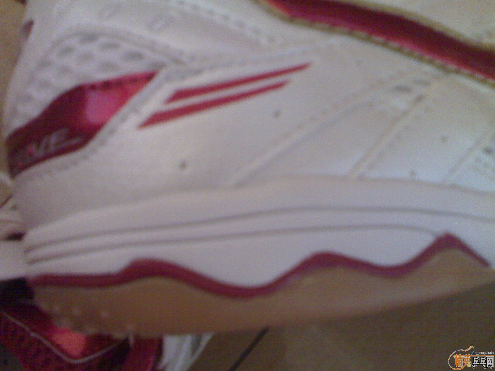 �Գ�����Ʒ����ŨWAVE DRIVE 4ƹ����Ь��600Ԫ����EMS