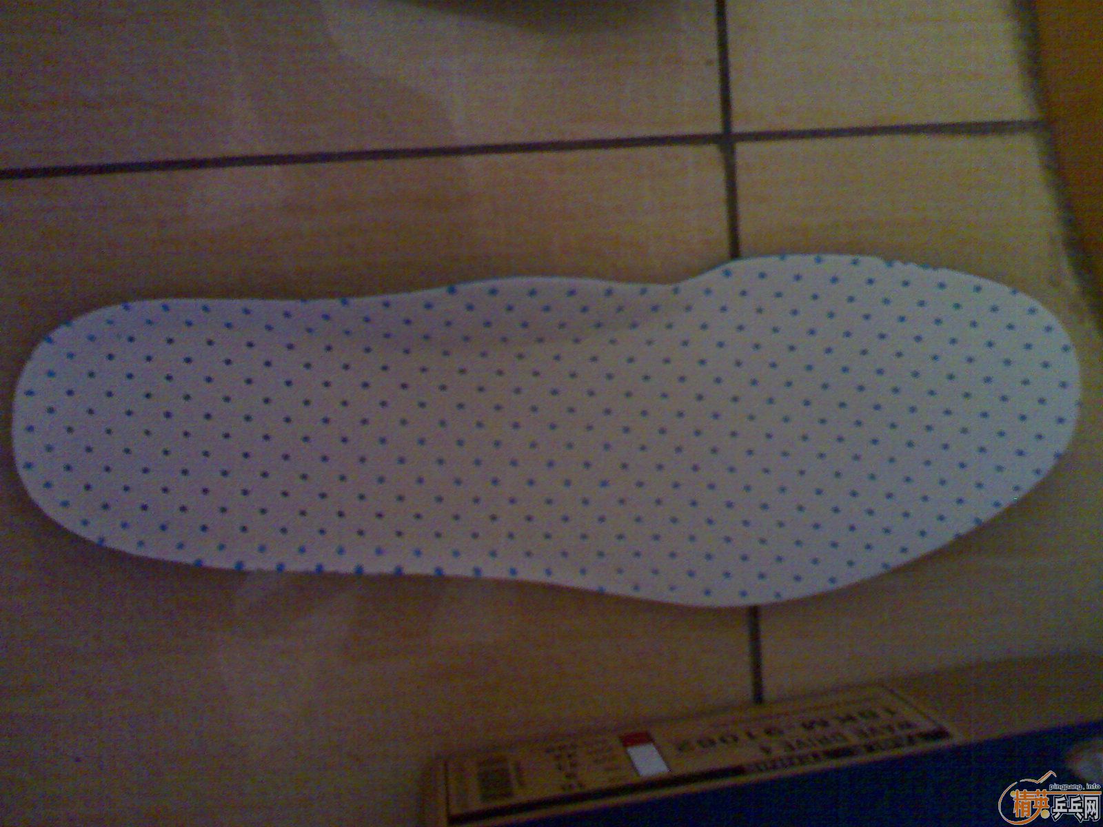 �Գ�����Ʒ����ŨWAVE DRIVE 4ƹ����Ь��600Ԫ����EMS