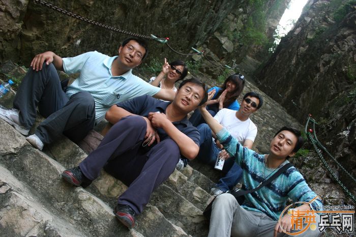 ��Ӣ���ƹ�Ѿ��ֲ�С�ֶӼ�����