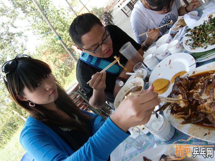 ��Ӣ���ƹ�Ѿ��ֲ�С�ֶӼ�����