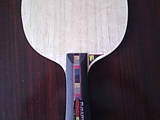 ���������ӣ�һ����̼ULTRA CARBON��һ������һ�εĺ�ˮ�������߶���ȫ��һ���˶�û�С�