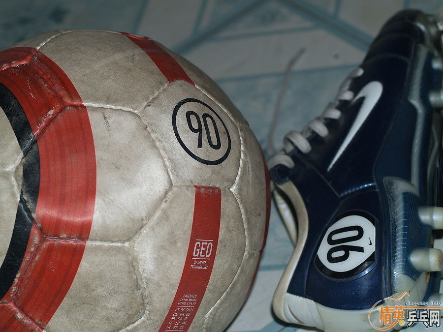 ƹ����������������𣬽�����һ�£���Ь���׽�����