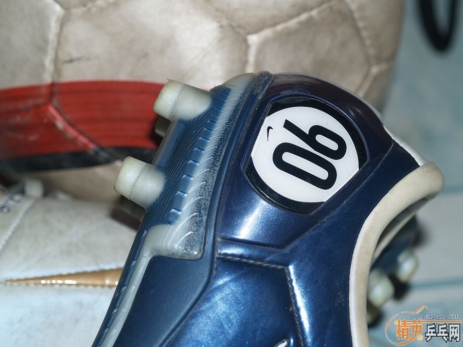 ƹ����������������𣬽�����һ�£���Ь���׽�����