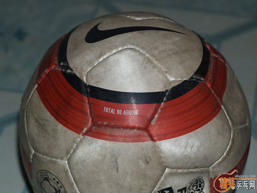 ƹ����������������𣬽�����һ�£���Ь���׽�����