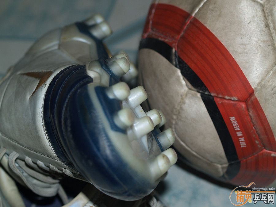 ƹ����������������𣬽�����һ�£���Ь���׽�����