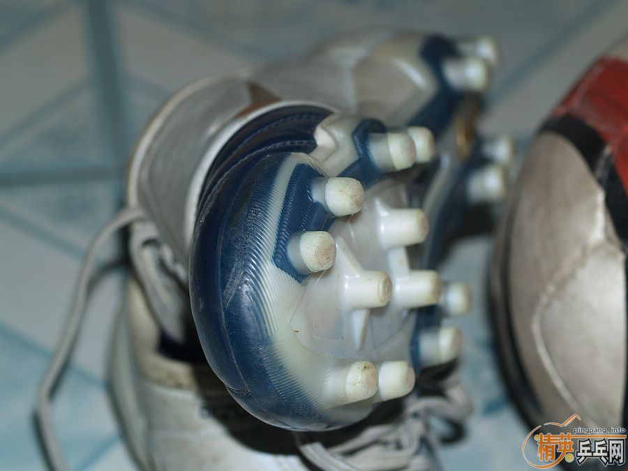 ƹ����������������𣬽�����һ�£���Ь���׽�����