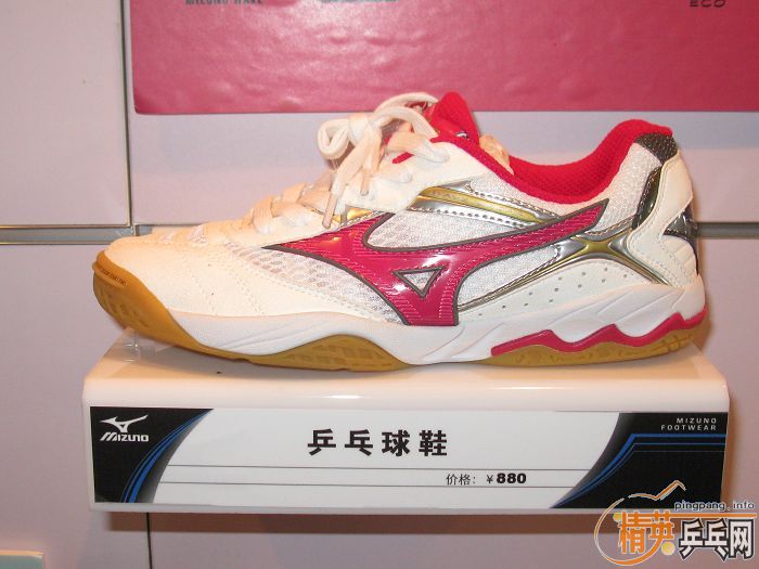 ���ң�����Ũƹ�Ҳ�Ʒ10SS�������ڹ��������ʹ�Ƶ���У�