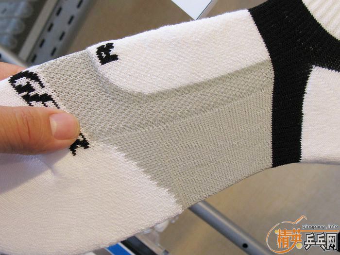 ���ң�����Ũƹ�Ҳ�Ʒ10SS�������ڹ��������ʹ�Ƶ���У�