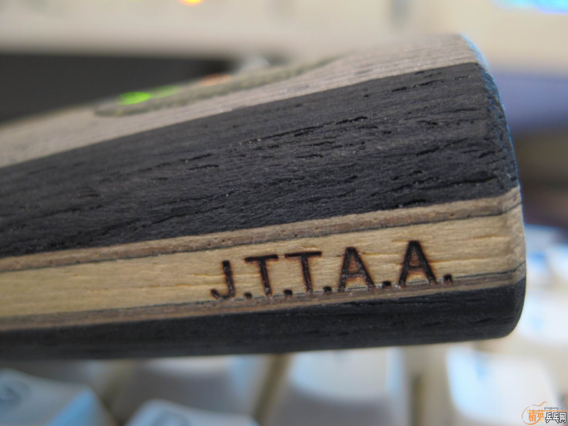 ���հ���̼�����׽�