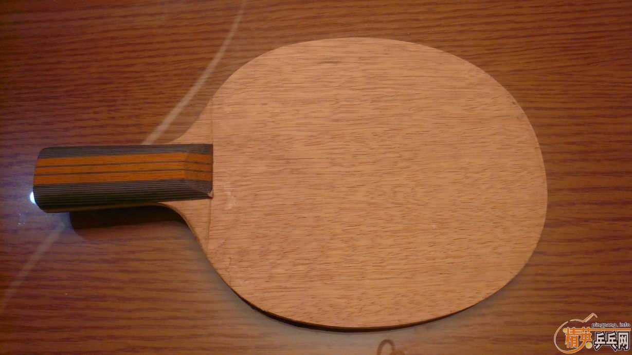 ��9.9���µ�ľ����