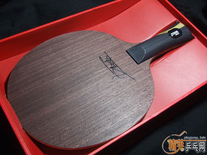 ������ǩ�ְ���������˵����һ���������������Ե������ˣ�������һ��ǩ�ְ��������3���ˣ��������ѵģ���֪�������м������ְ��ӣ��������Ʒ�༰��λ���������ȫ��λ������ͼ���ǳ����ţ�