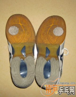 ���ö���ǳ��ɫ��Ʒ����ŨƹЬ��40��