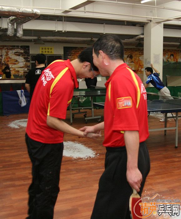 <h1><img src=http://www.pingpang.info/bbs/UploadFile/2009-10/20091062018859250.gif></h1>