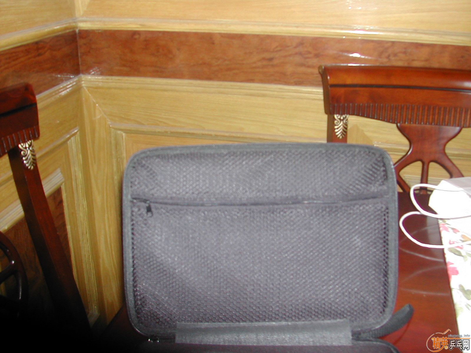 ���¹�ͦ������