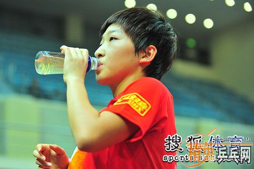 ͼ�ģ���ԭ��4-2��ʫ�� ��ʫ����ˮ