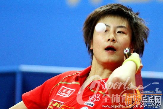 2009�����ƹ��ְҵѲ�����ܾ���Ů����1�֣�����4��0ʤ��Ѷ�