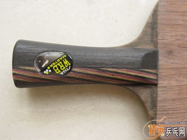 ������壬һ��������̼�߳��£�һ��Ĺ��ĻƱ�STIGA offensive oversize