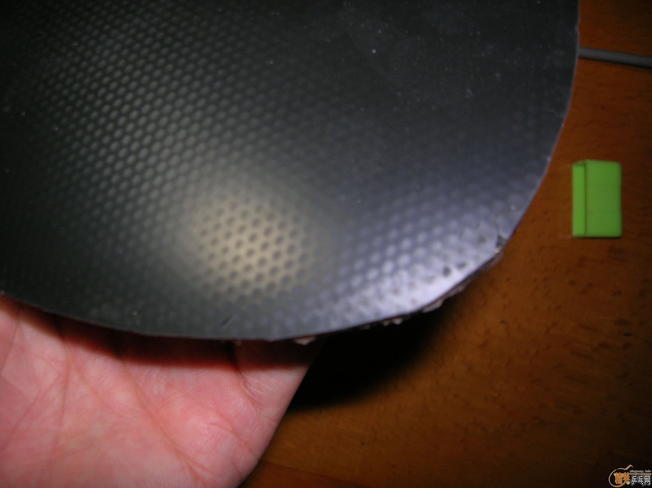 ������ֱ�������ļ�Ӳ��ͣ�100����