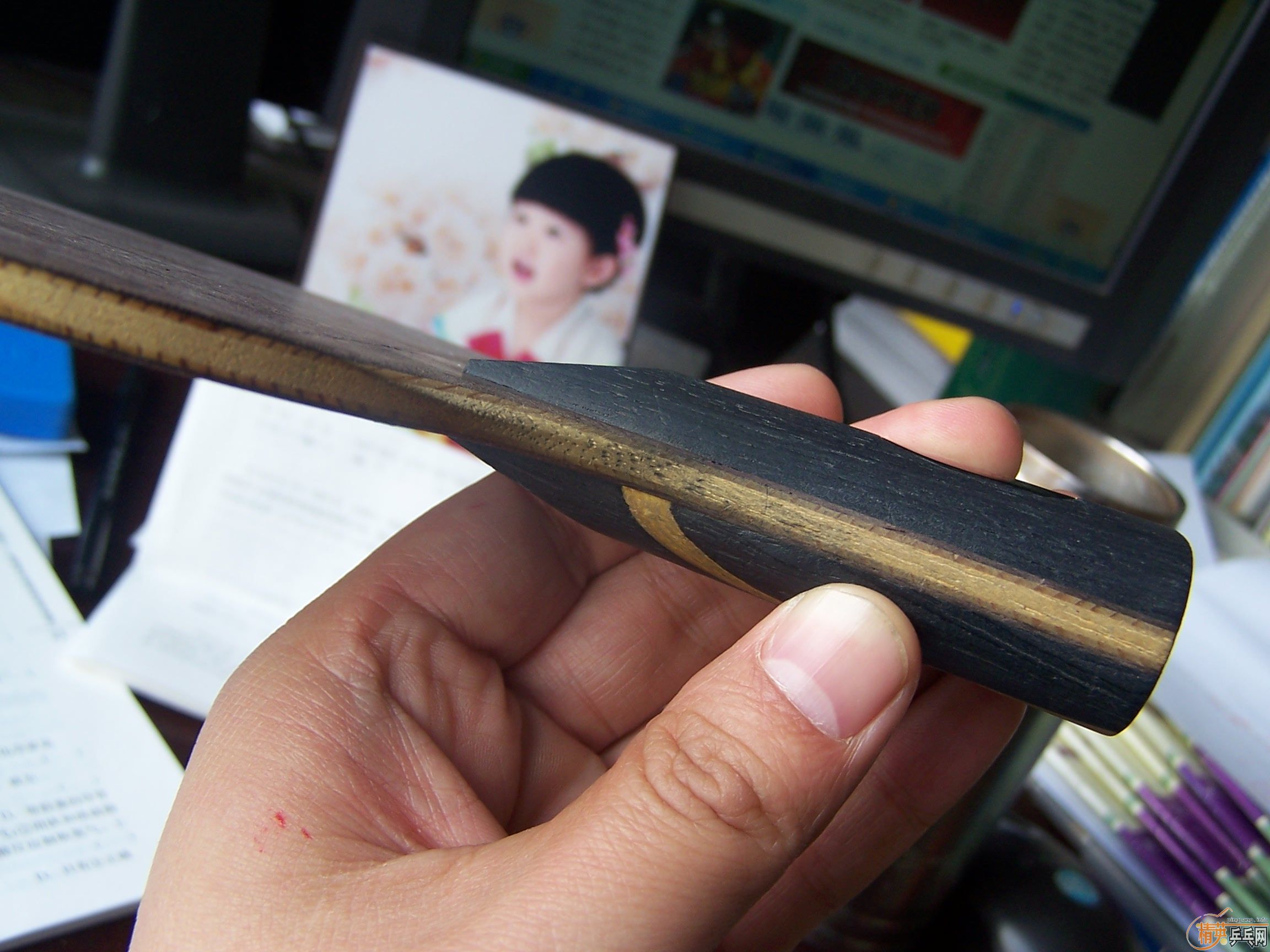 ���գ���ֱ�������һ�п�ͼ˵����