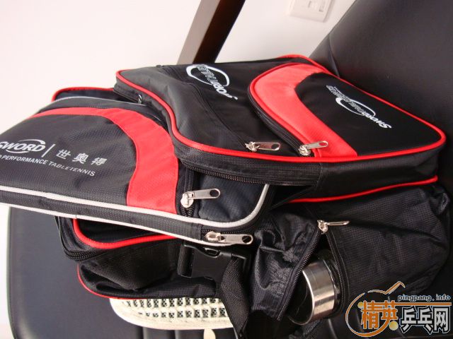 ���׽����׳���ԭװ��Ʒ ����ͬ��ͬɫ ���������µ� ����ں췽����