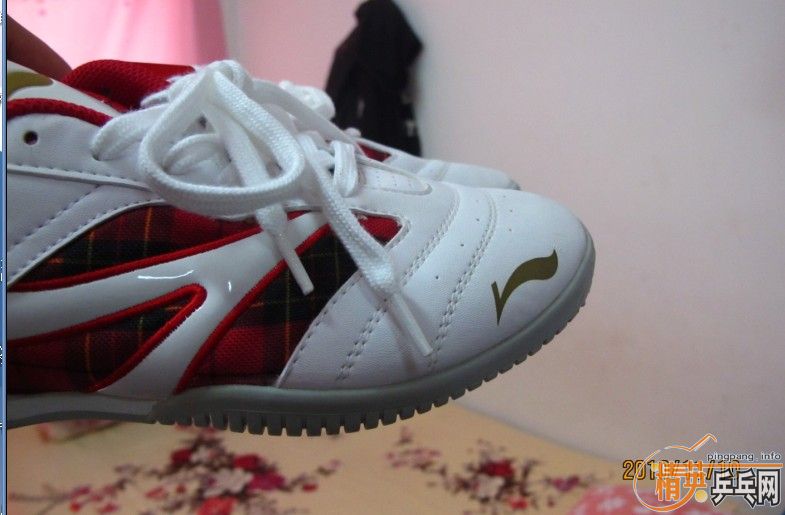 �����ѳ���˫Ůʽ����ƹ��ѵ��Ь��������