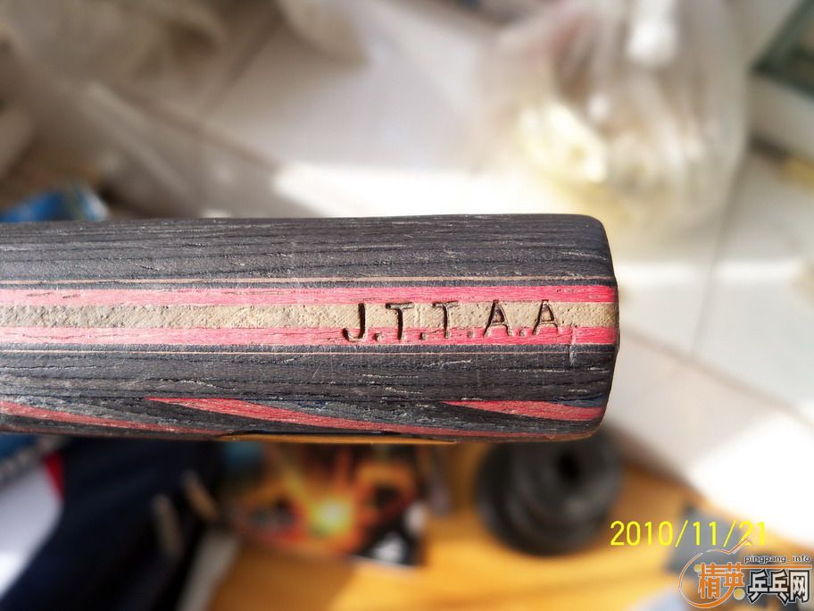 �����հ���̼��