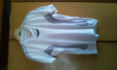 ���������ϵĶ��䣬�ٳ���������Ũ�Ķ̿㡣