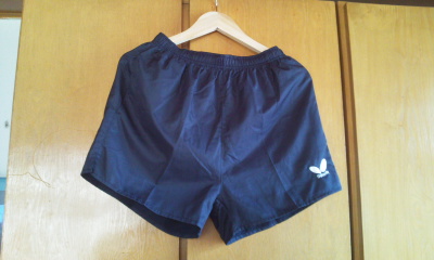 ��������170�ģ����ϵĶ��䣬�ٳ���������Ũ�Ķ̿㡣