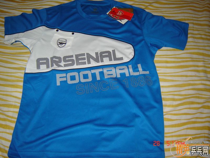 ����JOOLA ƹ���� �˶�Ьһ˫ 120Ԫ�����ʣ���Ʒ����  68Ԫ�����ʣ�