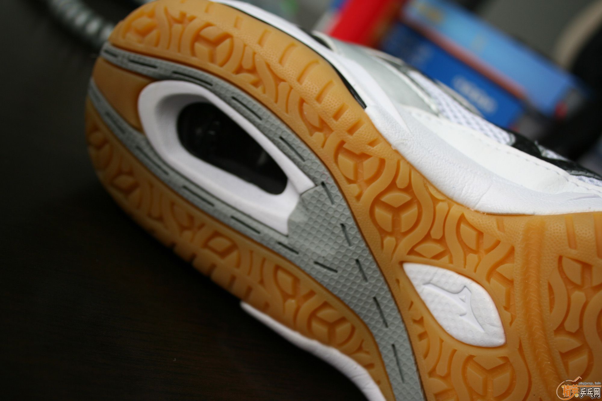 260Ԫ������ ������Ũ ��Ь 26.5CM