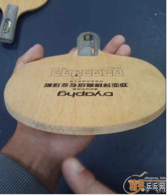 �����ѳ�����Ƽ�ĵװ塣��ɫ��ͼ����ר���������Ѳ����ˡ�Ȼ������������Ҫ�ҷ������ϰѶ���������