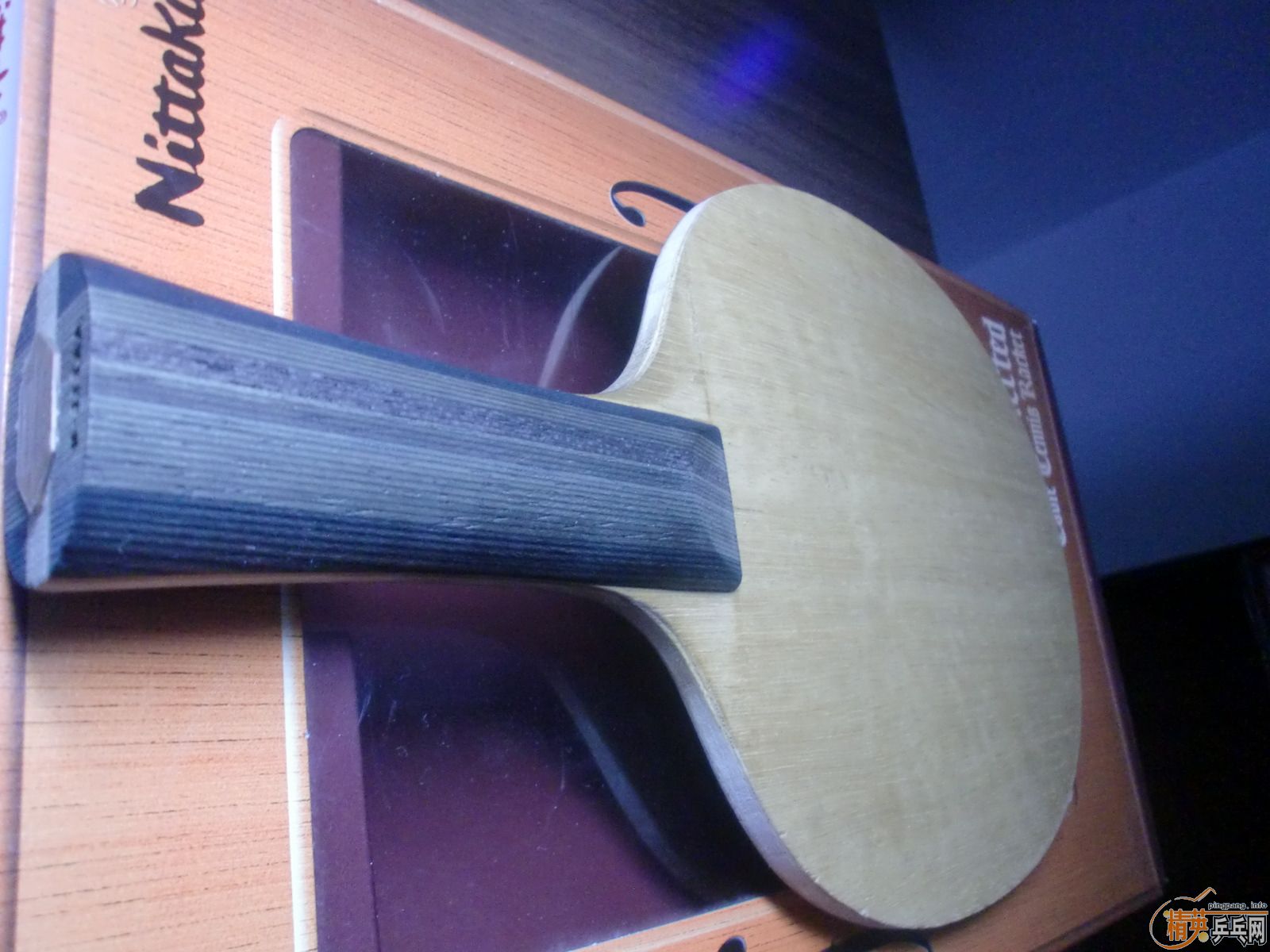 �� ľ�����Ĵ����и���