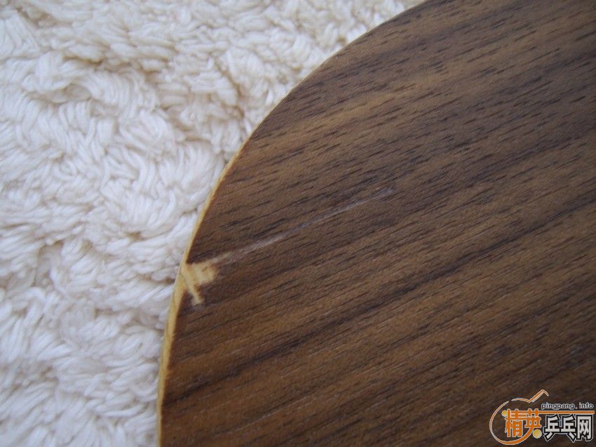 ������ʧɫ������ĳλ���ѽ�������������������ԭͼ�ĶԱȣ������������