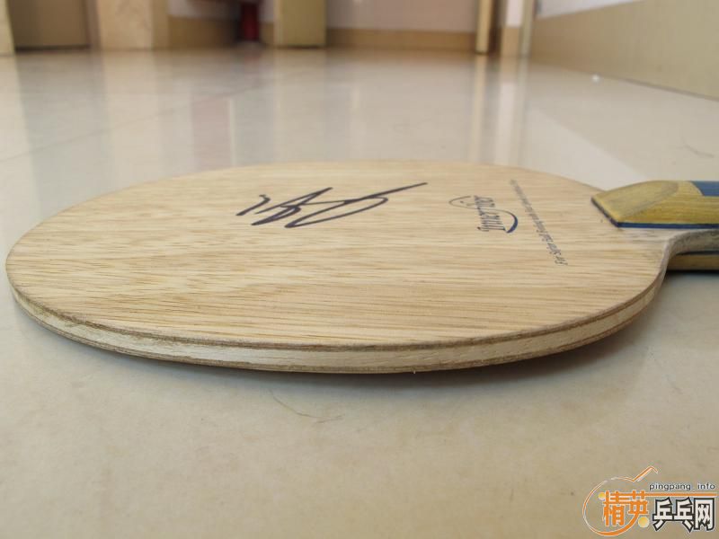 �������л�innerforce ZLF������α�������ױ�ǩ����ǩ���ֳ���Ƭ��740����