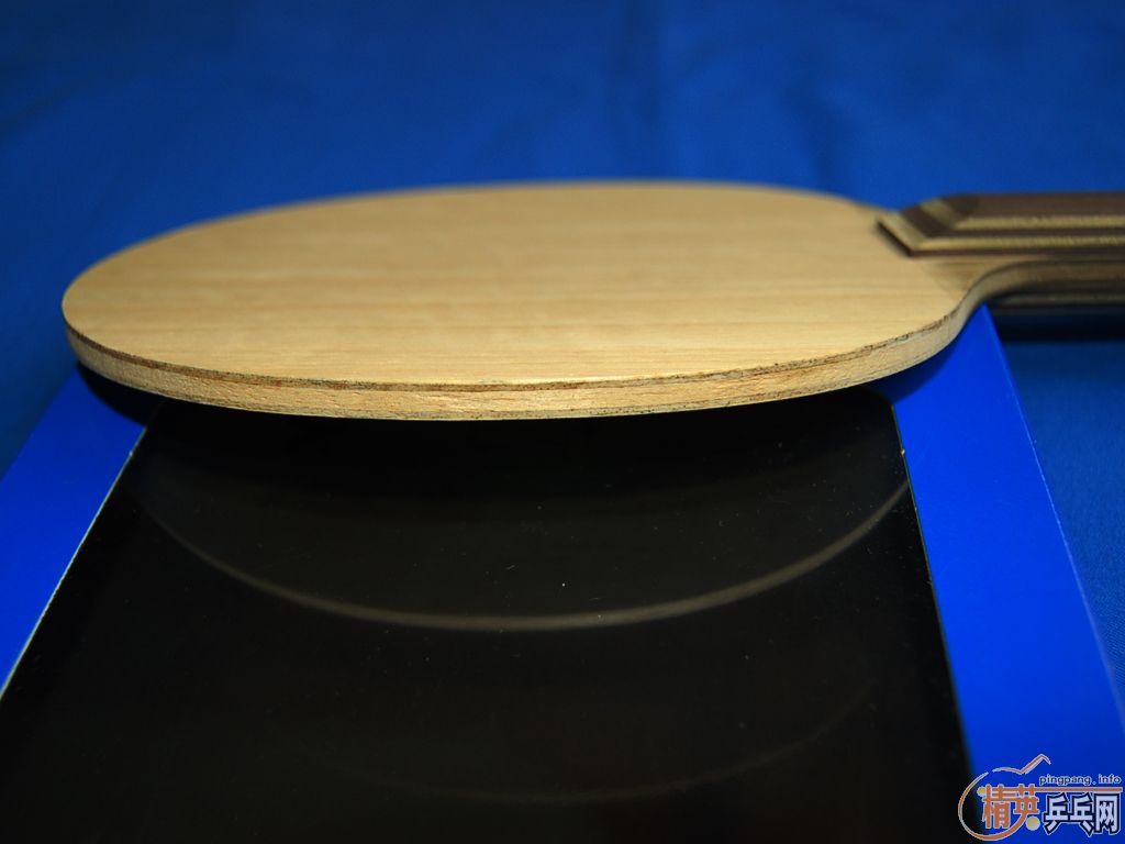 ��������塢��Ƥ��95��st�Ʊ�����˹����max���죩�����2.1���ڣ����տ�3 40�ȣ��ڣ���˹����EL��2.1�񣬺ڣ�������450 2.0�񣨺ڣ�