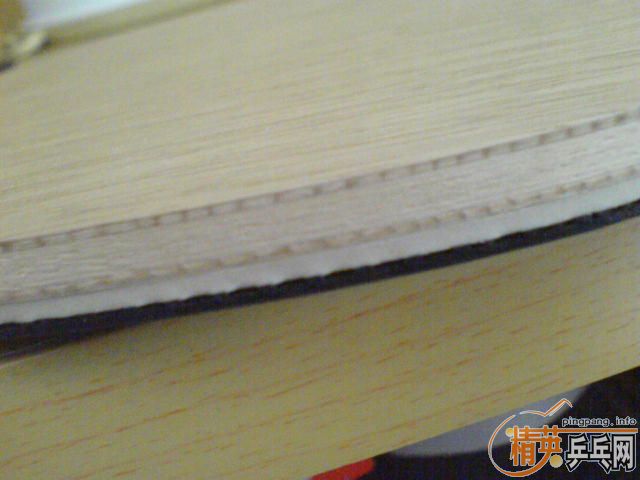 ��������E3