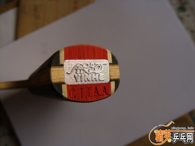 ������E3��ST����ӡ�С�BK�Դ򡱱�֤�ǣţ���һ���İ��ӣ�������Ԫ������