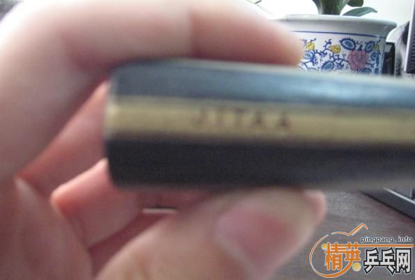 �����ۣ��л���̼��������ֱ������4�Ž�Ƥ450����֧����