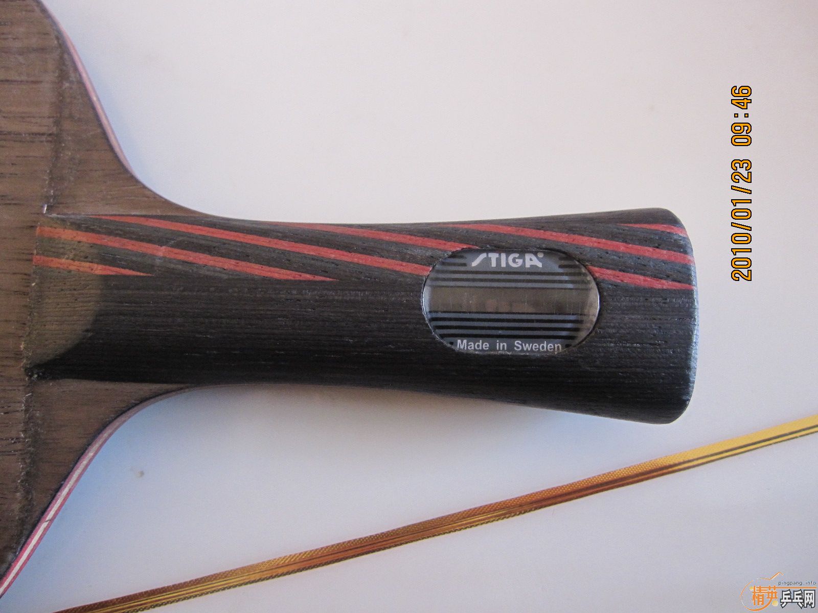 �����������л���ںͺ�ɫflextra