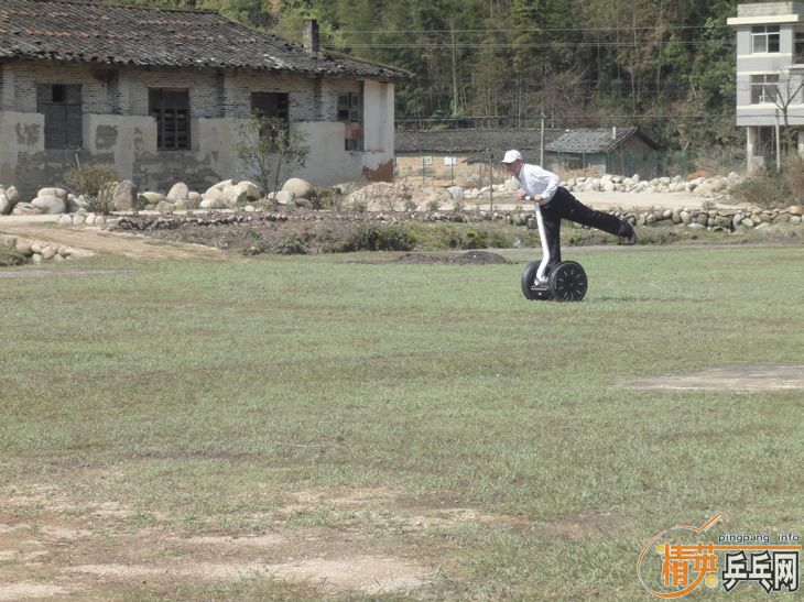 tKgC7cms.jpg
