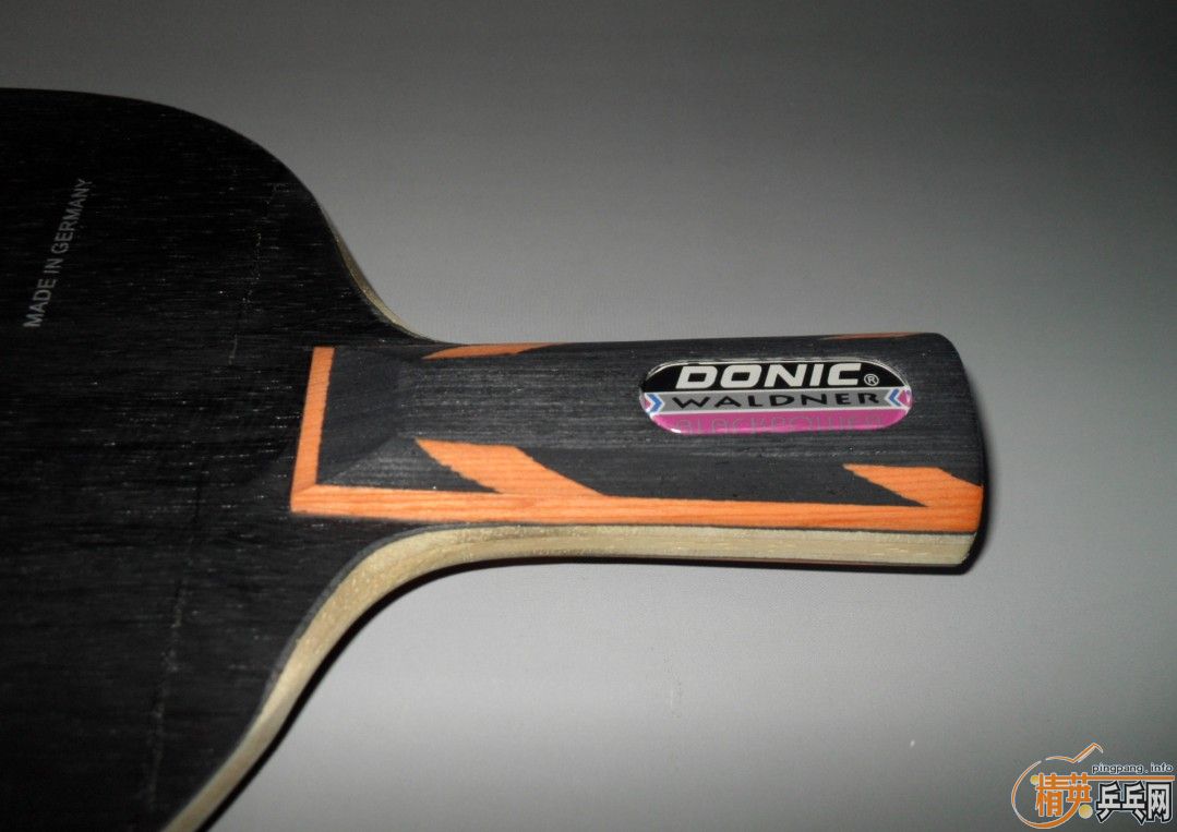 ���۳�������  ��ɫ����