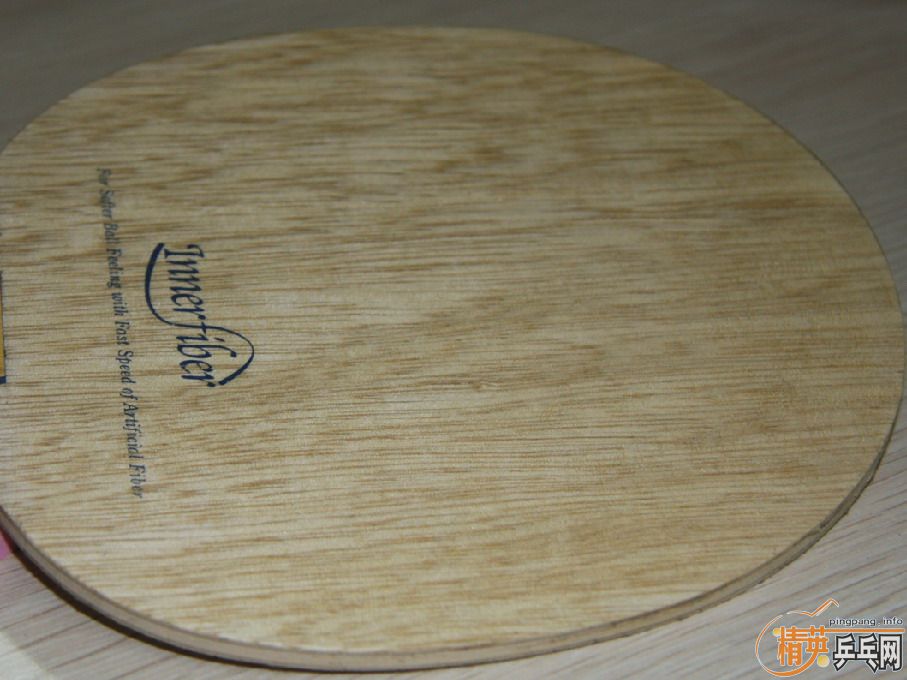 ������һ�ģ��ձ����õ�����������INNERFORCE ZLF�� ����СƱ���������ˣ��ֱ���΢��Щ�ڡ�860��˳�ᣬ֧��֧����~~~~~~~~~