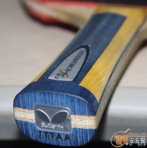 ������һ�ģ��ձ����õ�����������INNERFORCE ZLF�� ����СƱ���������ˣ��ֱ���΢��Щ�ڡ�860��˳�ᣬ֧��֧����~~~~~~~~~