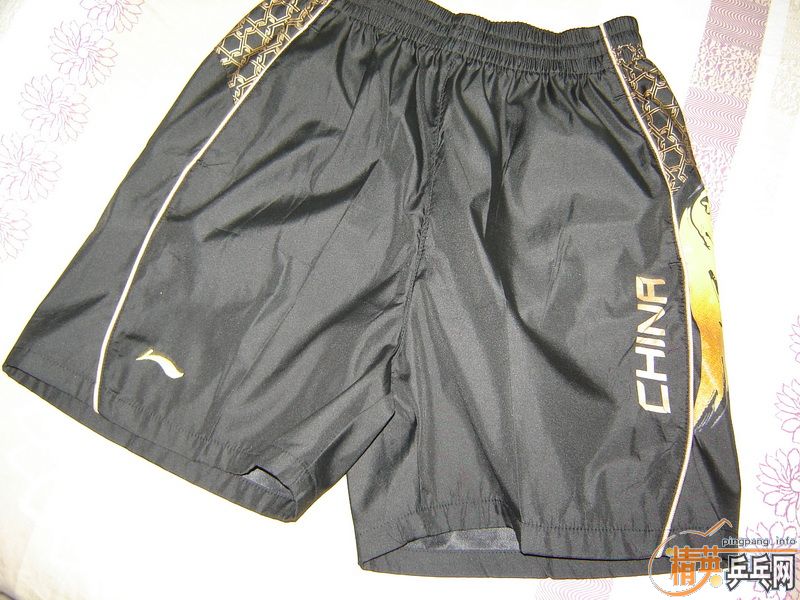 ��ɽկ���ɫ��ͷ�ͻ��� �����