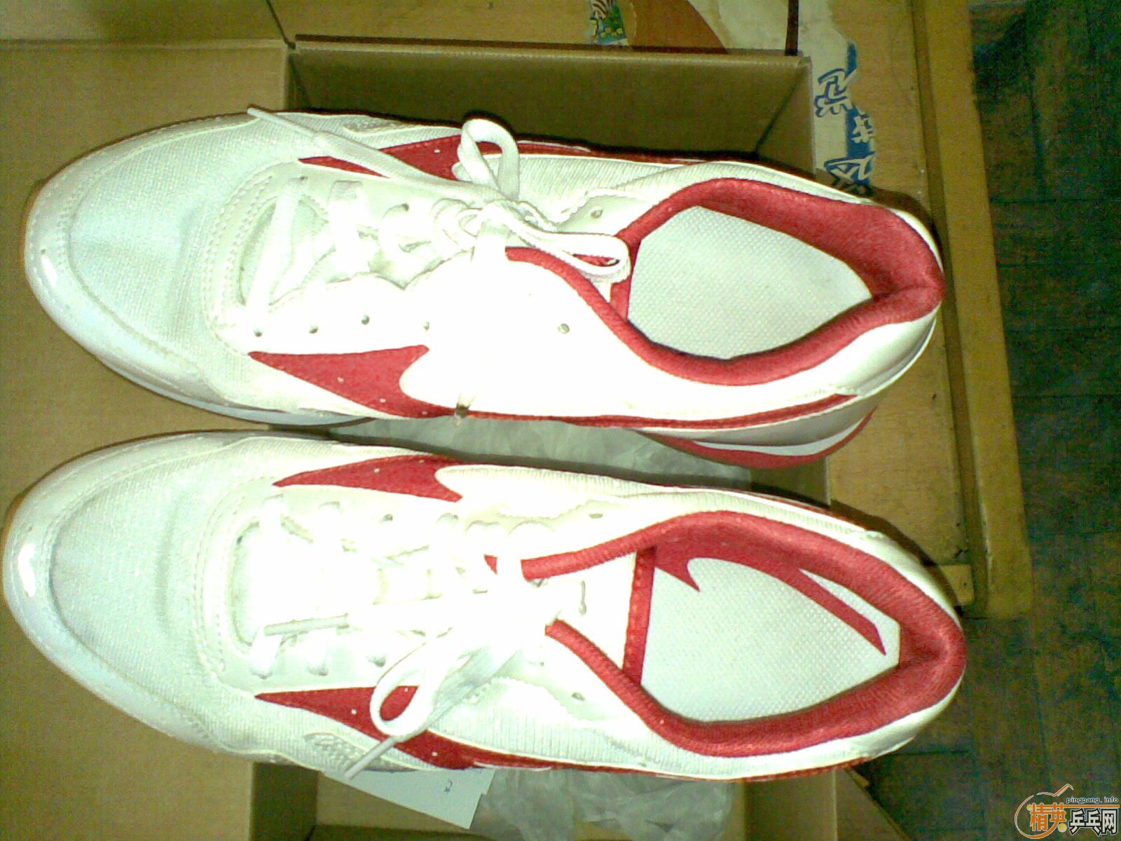 ��һ���Ϳ˵�����Ь,(ԭ��800��,500Ԫ��)��ST������.