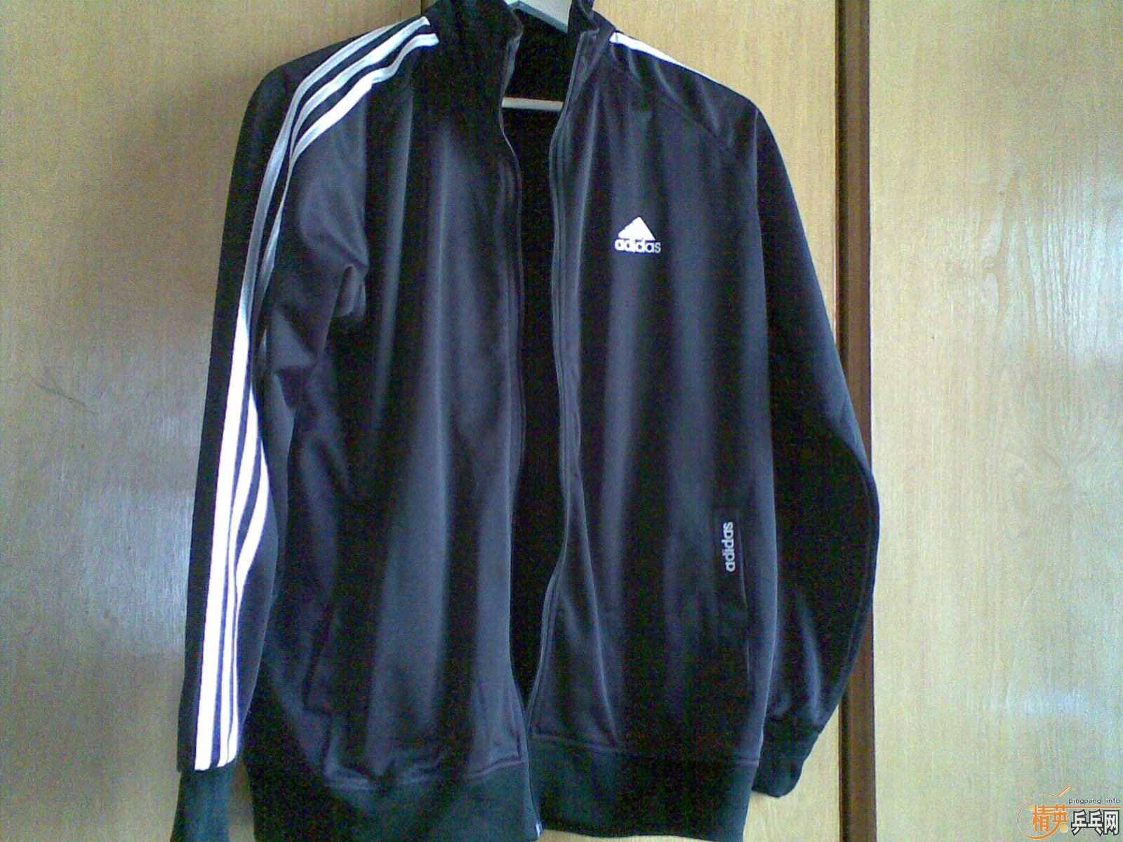 ��һ���Ϳ˵�����Ь,(ԭ��800��,500Ԫ��)��ST������.