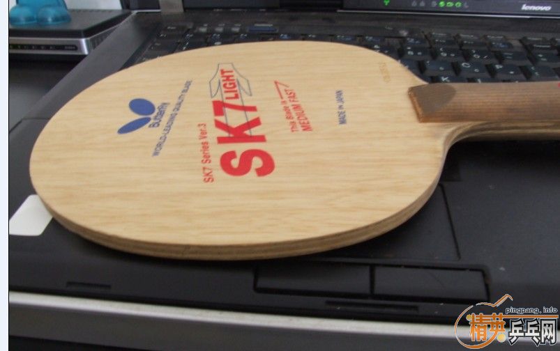 ���ó�ɫ BUTTERFLY SK7 LIGHT  7�д�ľ 88��  FL�� 270 ����� ֧��������