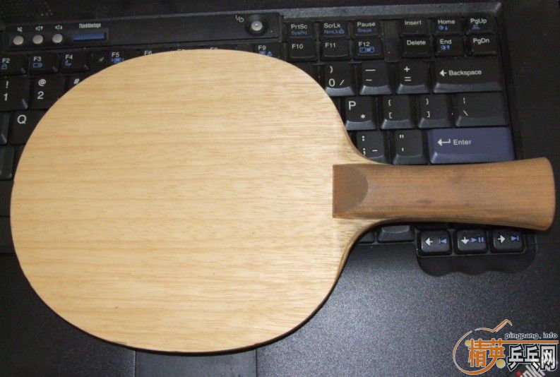 ���ó�ɫ BUTTERFLY SK7 LIGHT  7�д�ľ 88��  FL�� 270 ����� ֧��������